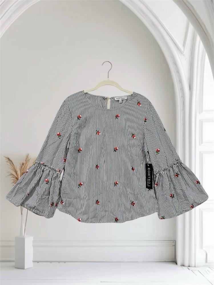 Kontrol Womens Floral Embroidered Bell Sleeve Top Size Large Boho Chic NWT