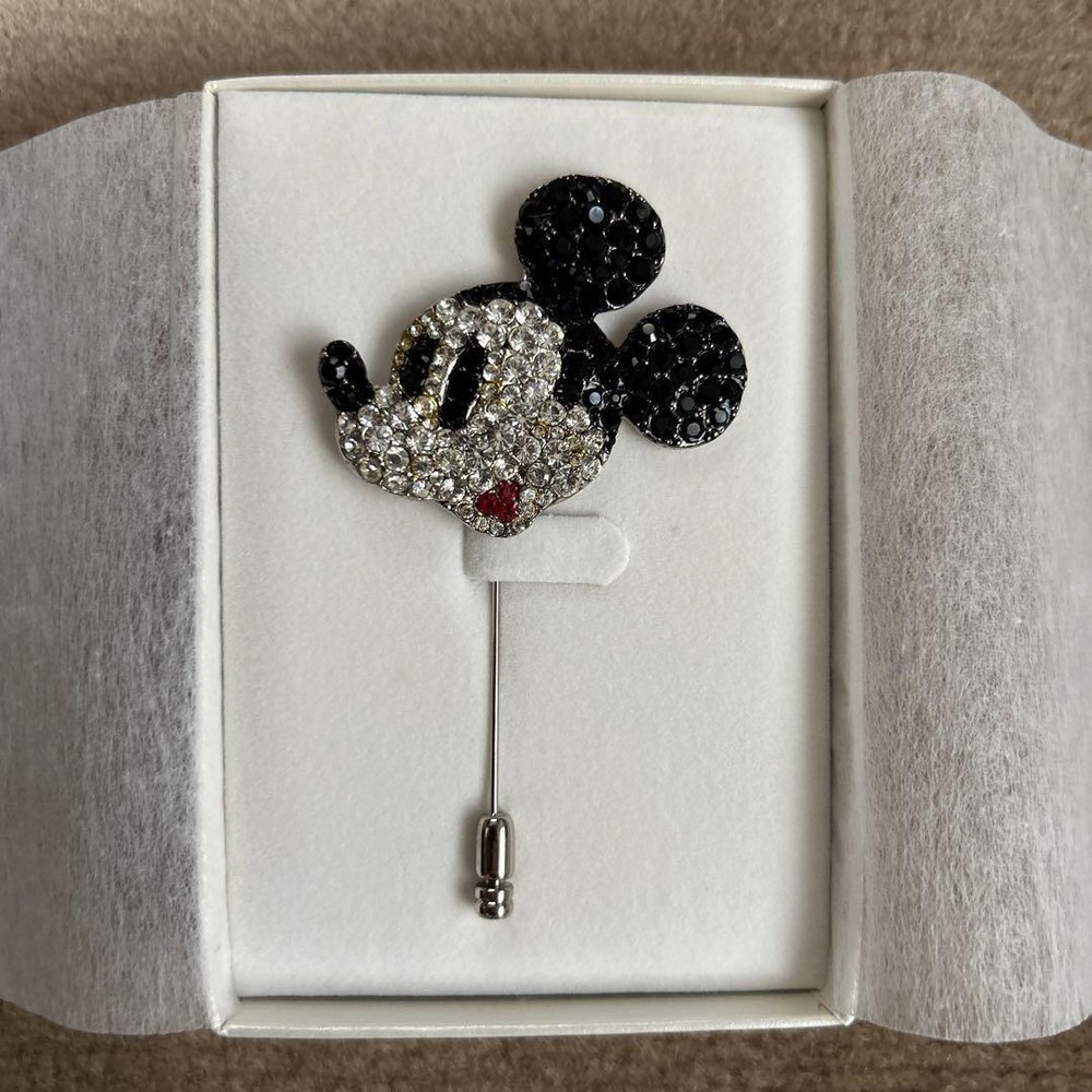 Disney Mickey Mouse Pin Brooch