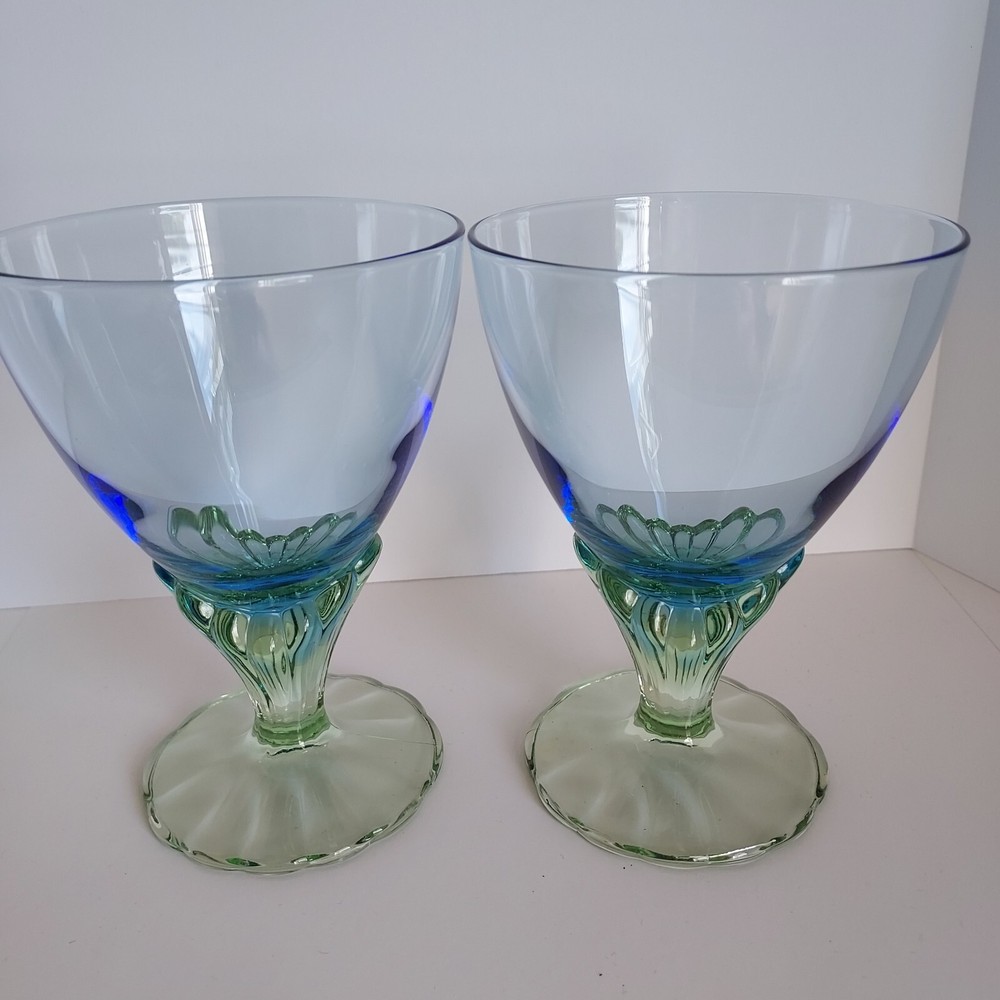 Bormioli Rocco Bahia 2-Piece Mermaid Stem Champagne Glass Set