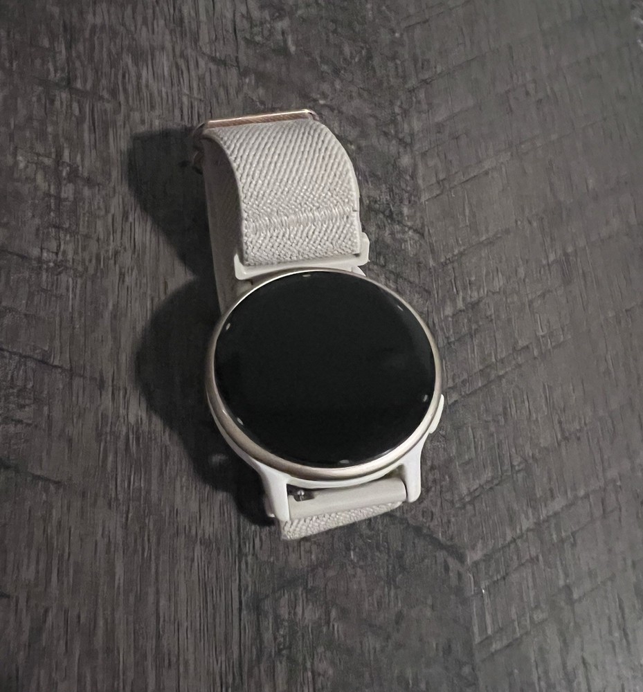 Garmin vívoactive 5 GPS Watch - Ivory