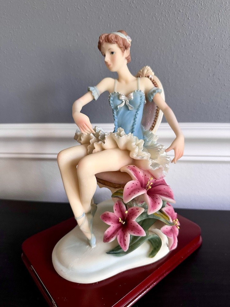 Joanna & John Victoria Collection Porcelain Ballerina Figurine 2001 New [A006]