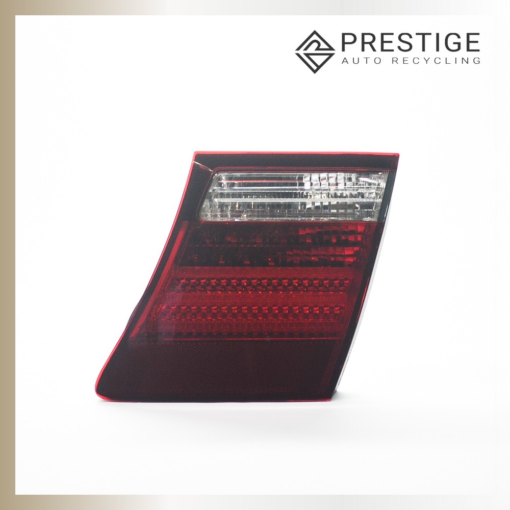 2007-2009 Lexus LS460 Right Tail Light Lamp Lens OEM 8158150150