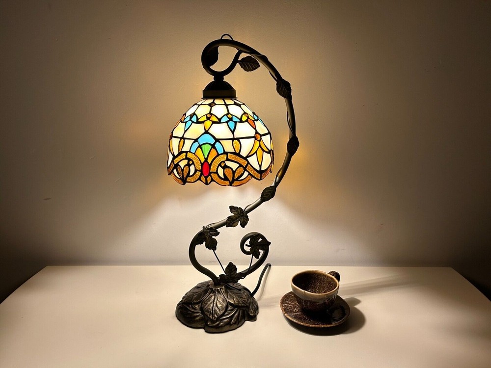Tiffany Mediterranean Style Dome Shaped Stained Glass Table Lamp 51 cm Tall