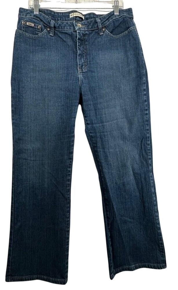 Lee Womens Jeans Sz 16 Petite Natural Straight Leg Classic Casual Blue Denim