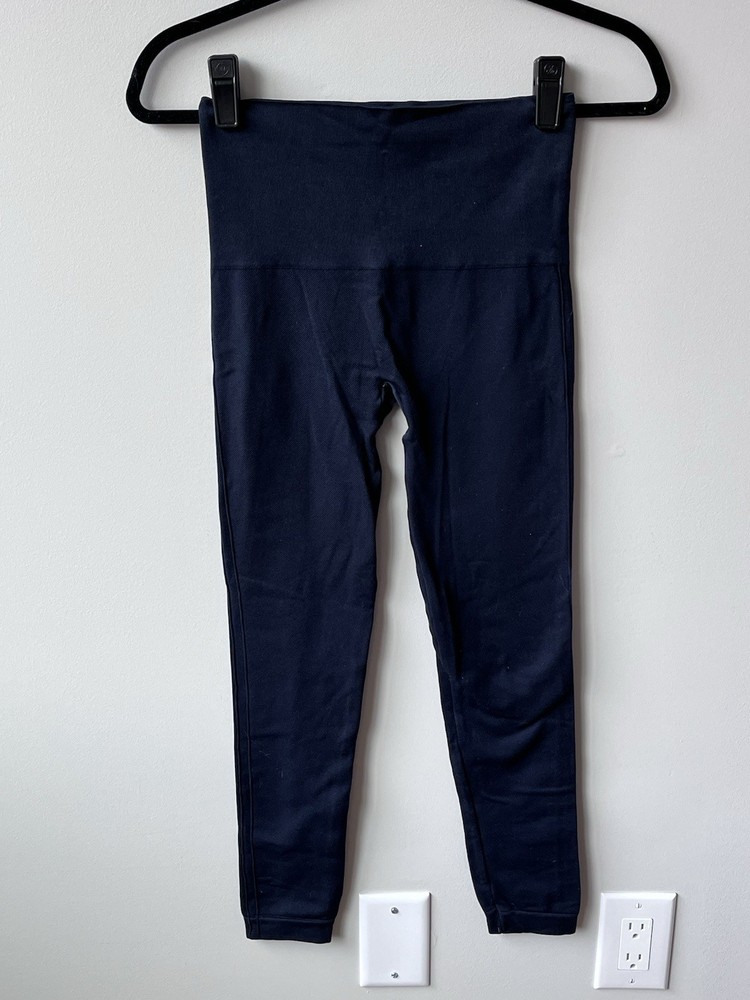 SPANX Size M Navy Blue High Waist Stretch Look at Me Now Seamless Leggings 25”