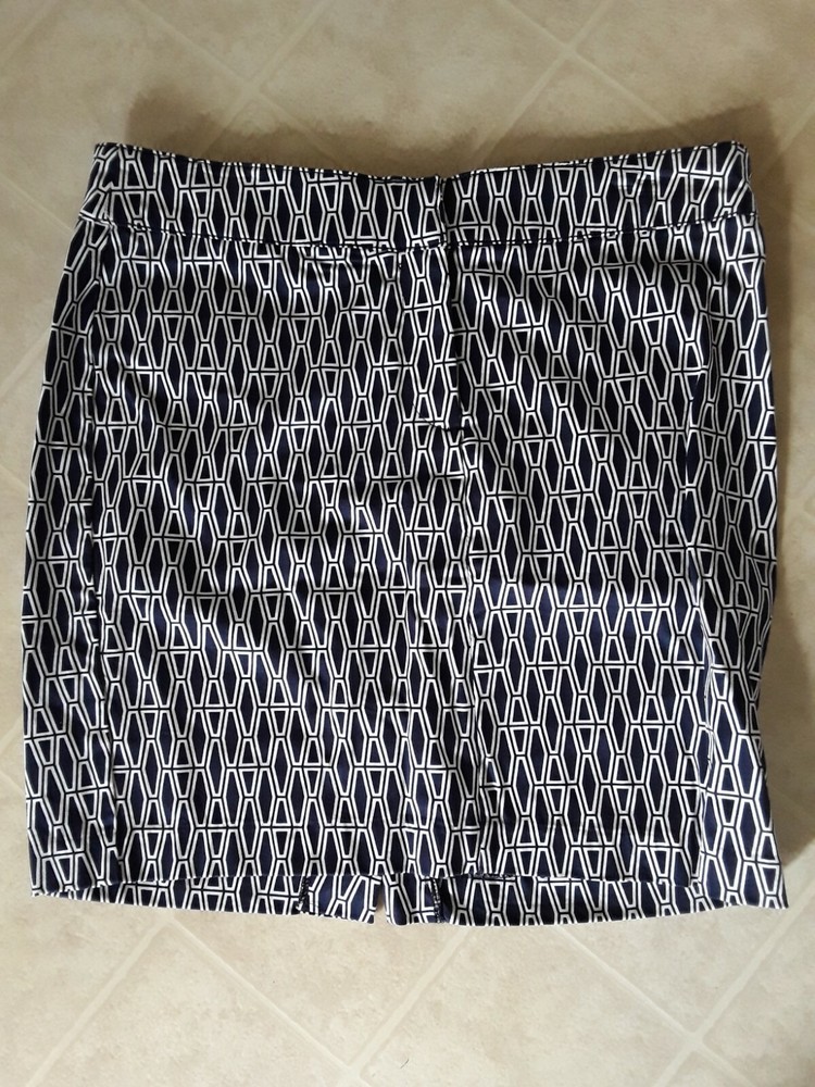 Ellen Tracy womens navy white print pencil skirt with pockets size 10 excellent condition