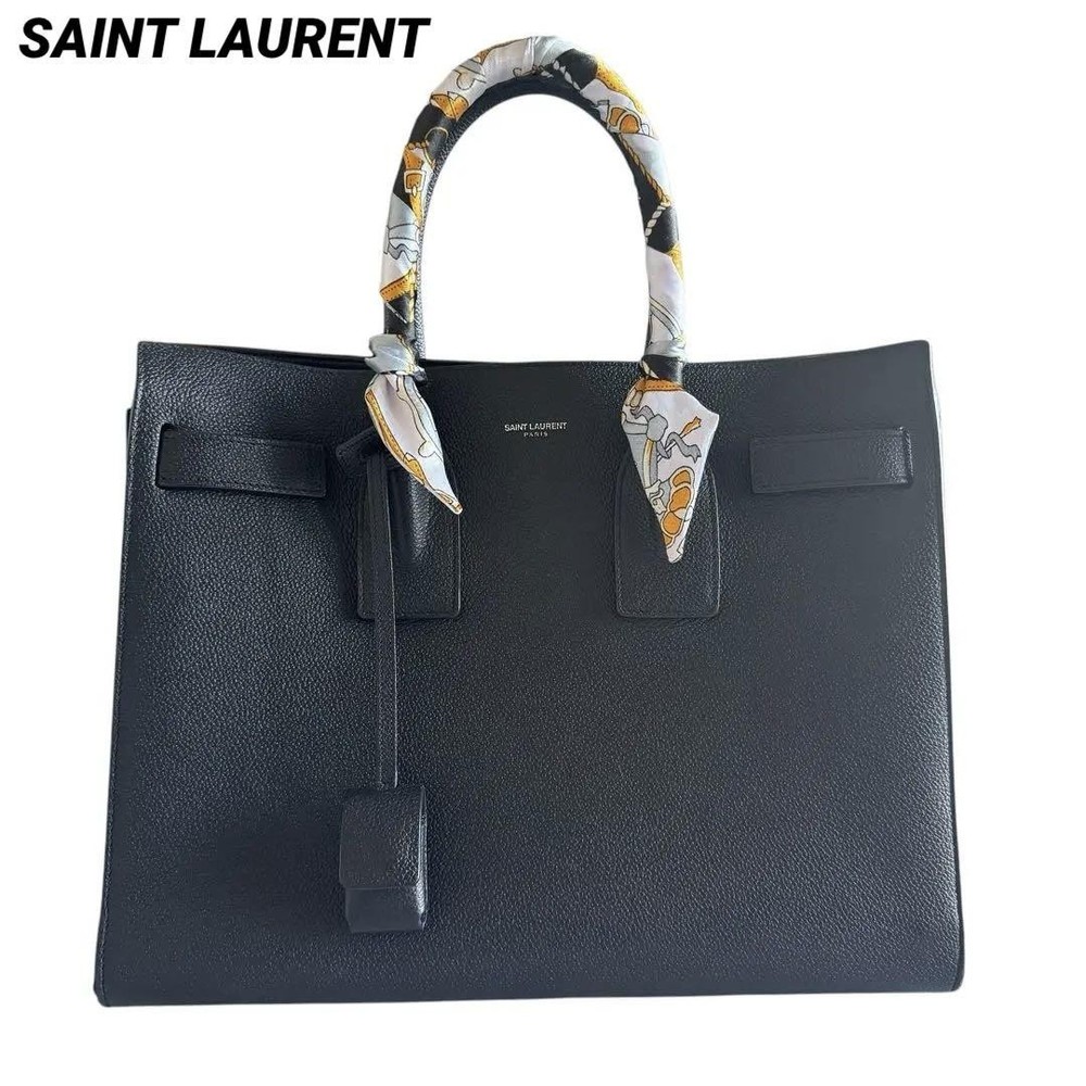 St. Laurent Caviar Sack De Jour P-Fitting Tote Bag