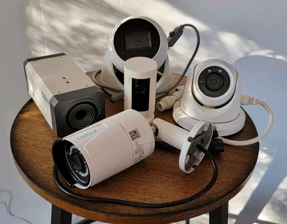 Broken Smart Security Cameras for Parts - Ring Reolink PTZOptics DW Luma