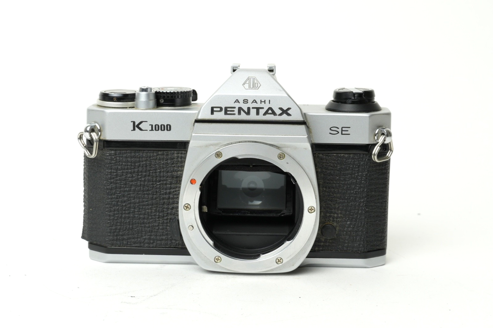 Pentax Asahi K1000 SE Film Camera Body Only *BROKEN/FOR PARTS* #7895
