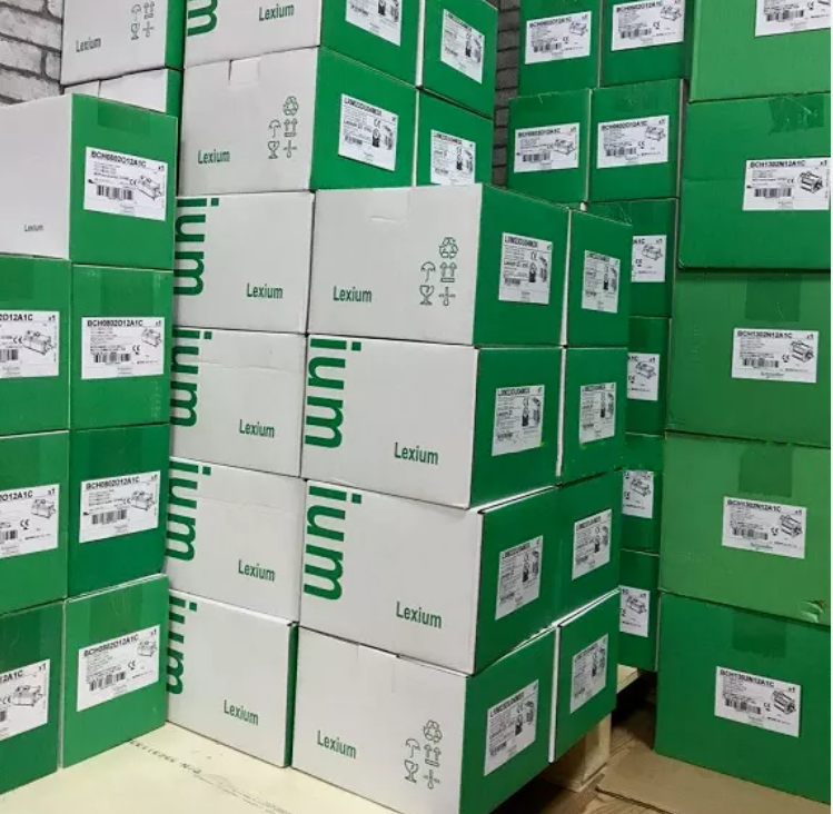 1PC NEW LXM62DD15D21322 AC SERVO DRIVER LXM62DD15D21322 One Year Warranty