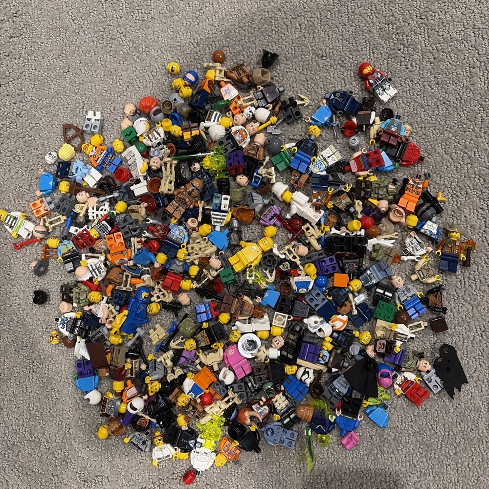 Mixed Bulk Lot Mini figs with accessories Star Wars, Jurassic Park, Ninjago etc.