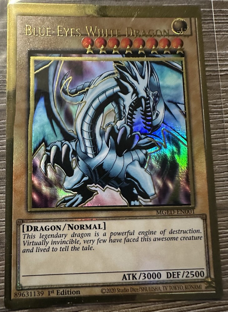 MISPRINT Blue Eyes White Dragon 1st Ed MGED-EN001 SHIFT ERROR