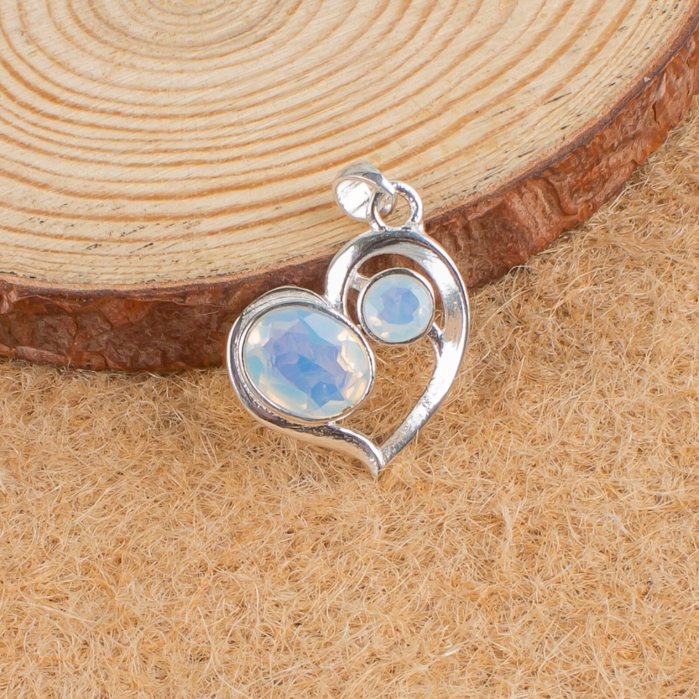 Natural Milky Opal Gemstone Pendant Heart Shape 925 Sterling Silver Jewelry