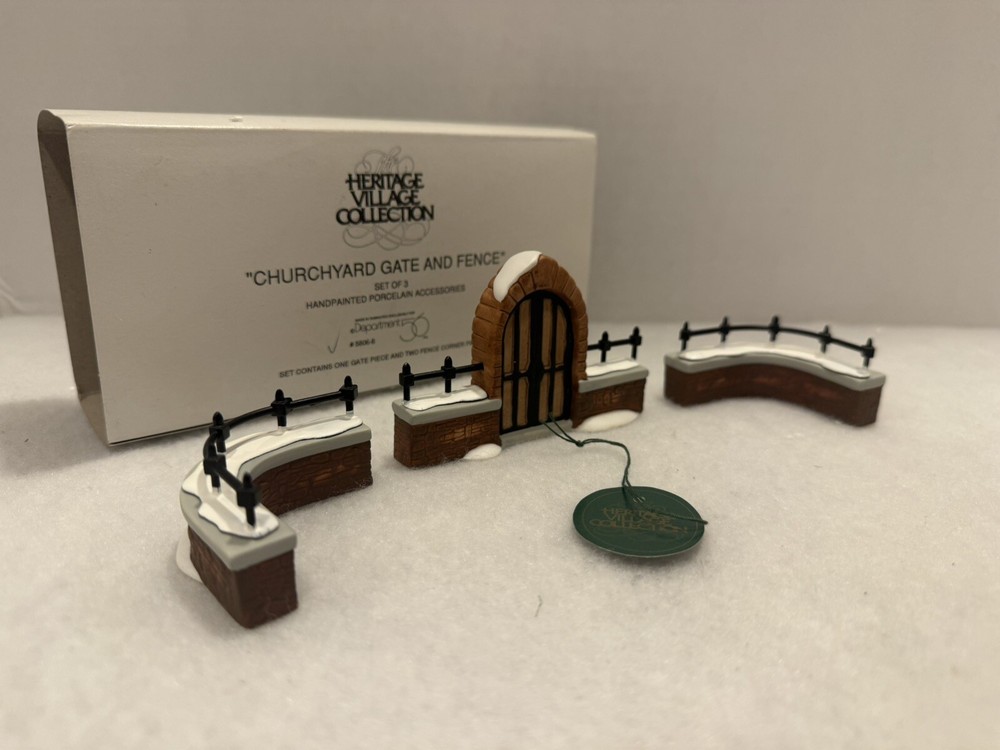 Dept 56 Heritage Village Churchyard Gate and Fence #5806-8 New
