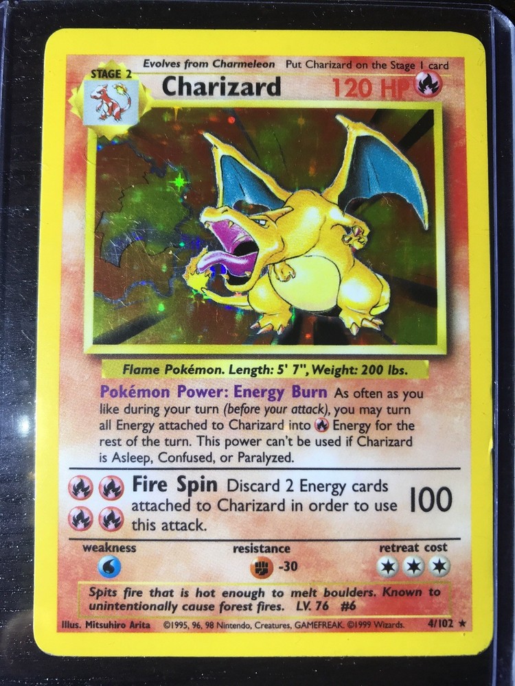 Charizard 004/102 Holo Base Set Pokemon TCG Rare Star