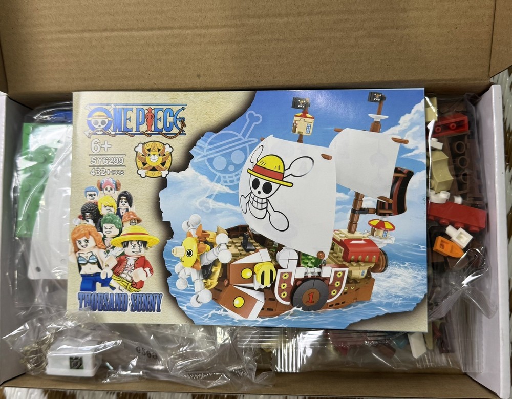 ONE PIECE Thousand Sunny Pirate Ship Building Blocks Toy Bricks W/ 9 FIGURE 432+