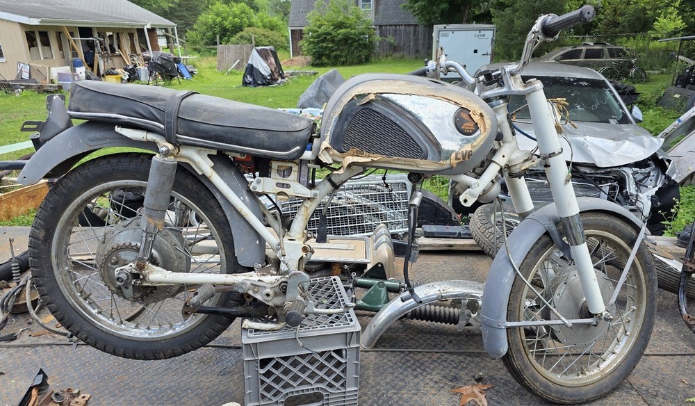 1967 Honda CB77 305 Superhawk Project.