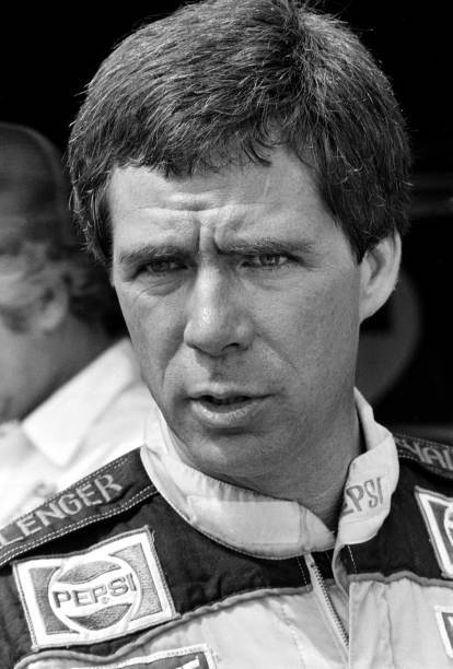 Darrell Waltrip Talks With A Member Of His Racing Crew 1983 OLD PHOTO 2
