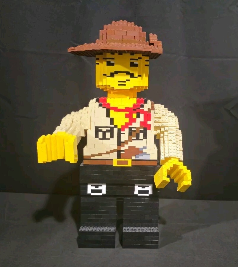 Lego Johnny Thunder Adventurers BigFig Sculpture Minifig Model 3723