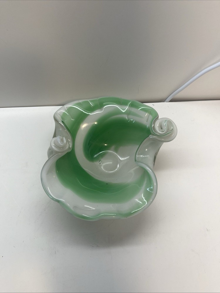 Murano Hand Blown Vintage Glass Candy Bowl with Crimped Ruffle 7.5 Inches Wide