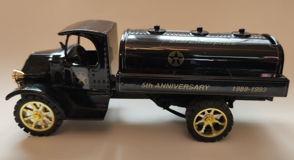 1935 Mack Tanker (Bulldog) Bank ~ Die Cast Metal Scale Model ~ Joseph L. Ertl