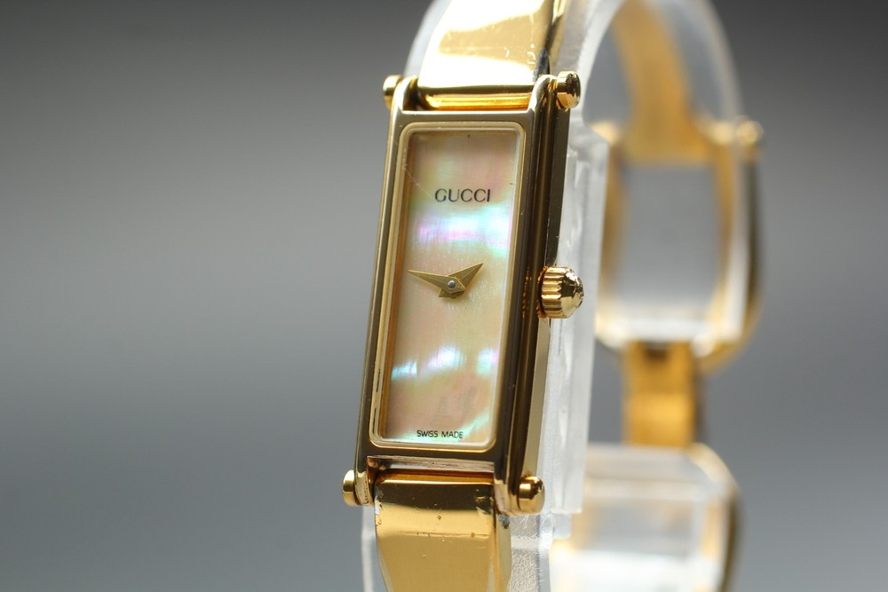[Exc+5] Vintage Gucci 1500 Gold Shell Dial Bangle Quartz Women's Watch JAPAN
