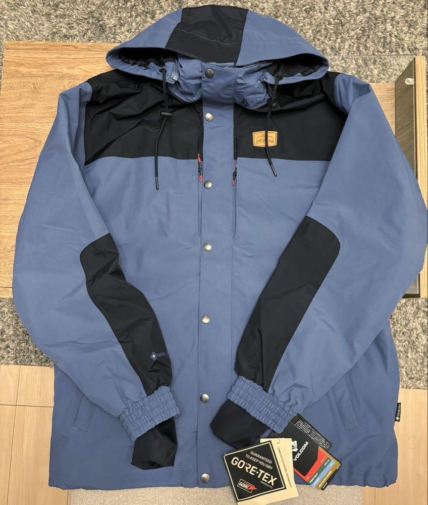 Volcom Longo GORE-TEX Snowboard Jacket Mens Size M 24/25