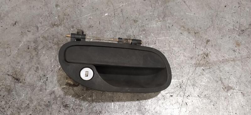 Volvo S40 Berlina 1.6 Evolution 1995 Right Front Outer Door Handle 228453