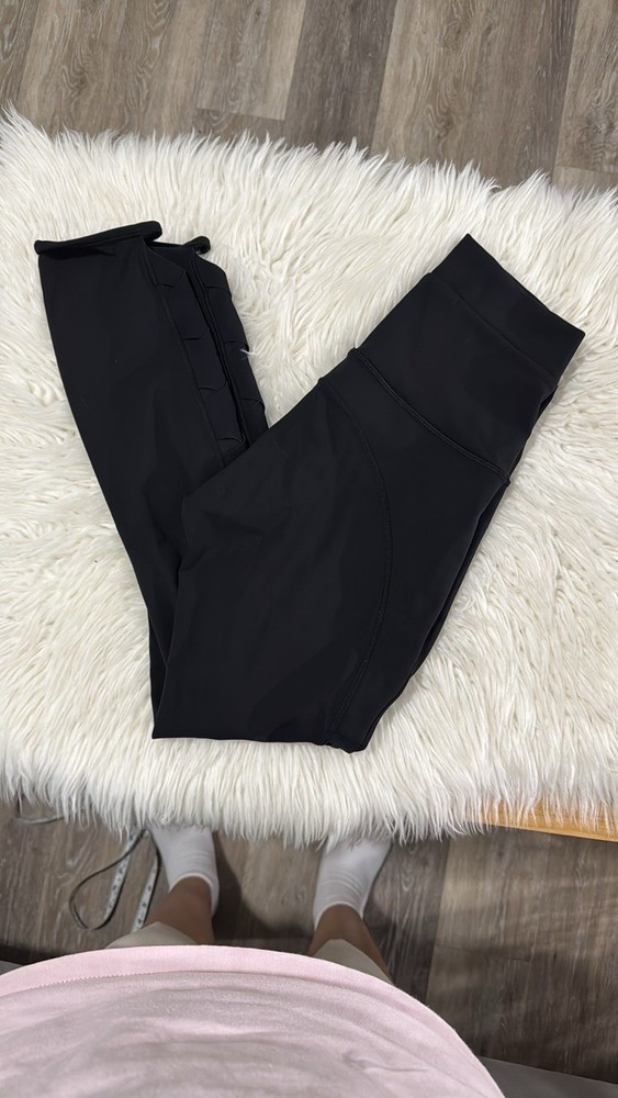 Lulomon Womens Black High-Waist Yoga Leggings Size 4