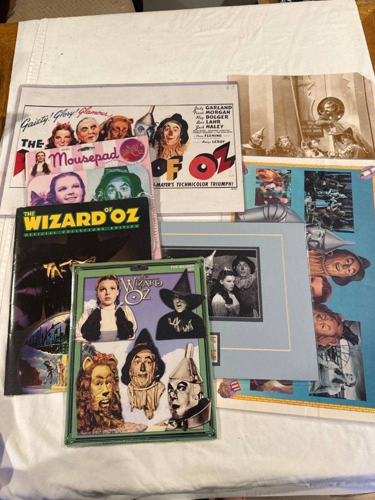 Lot of Wizard of Oz Posters and misc