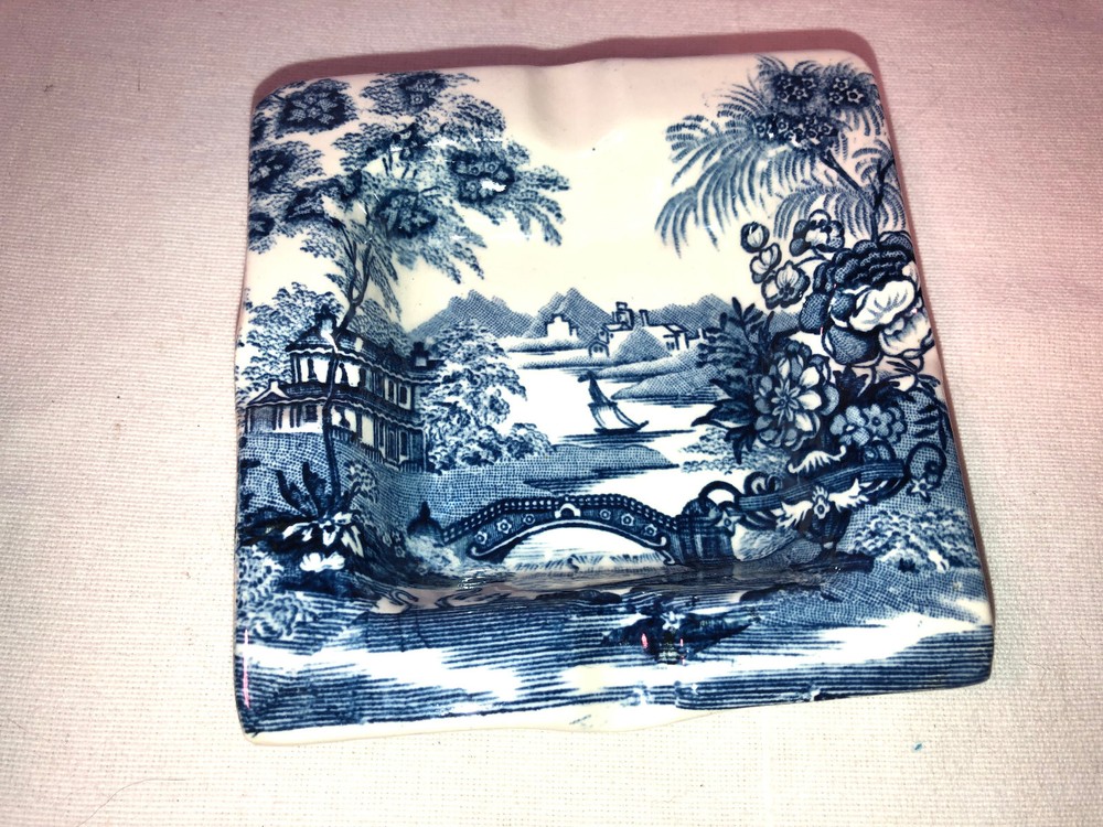 Clarice Cliff Tonquin Royal Staffordshire Ashtray Mint