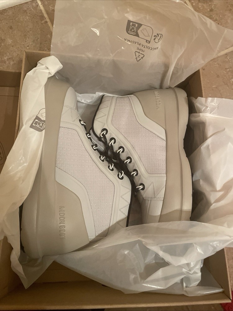 Moon Boot Luna Trek Mid Unisex Snow Boots Size 9 Men 10 Women New