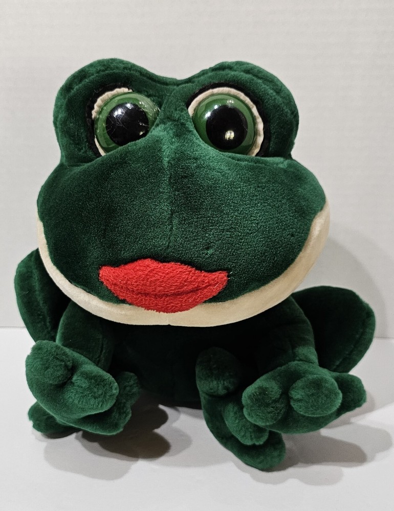 Vintage Russ Berrie Smooches Green Frog Lips Plush 10