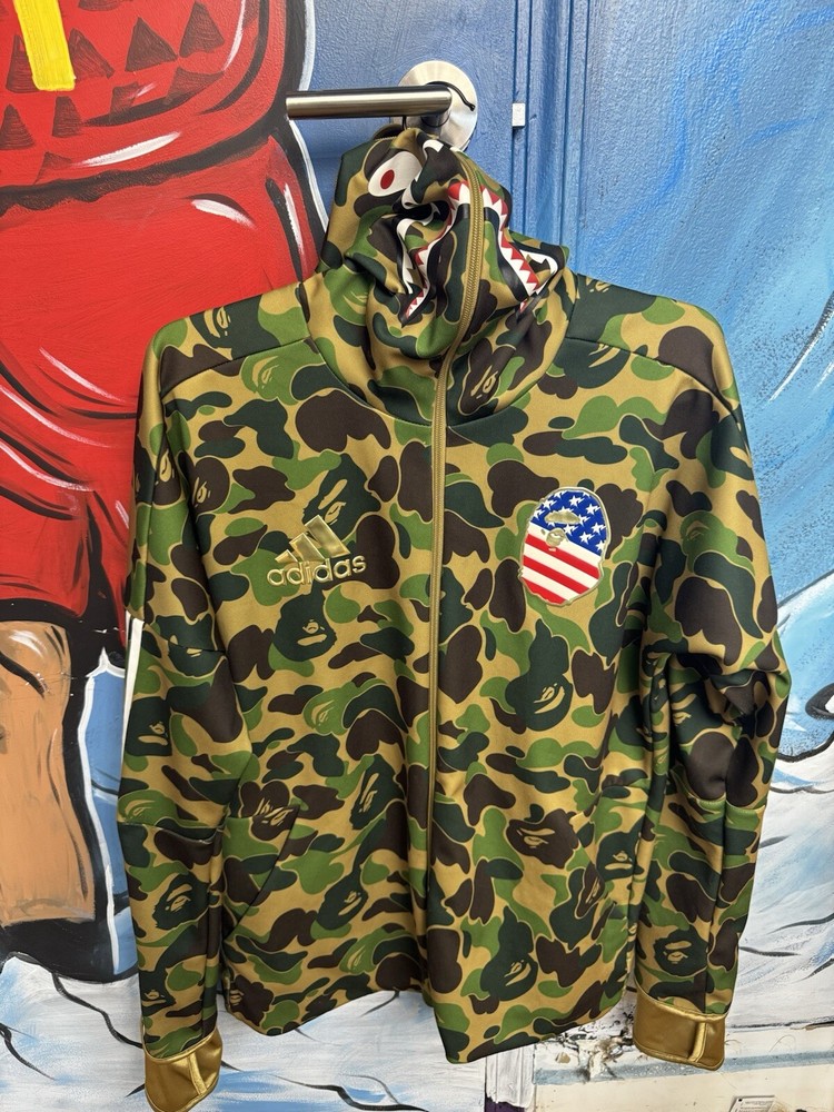 BAPE x Adidas SB Shark Hoodie Football Sz Large L Green Camo Full Zip
