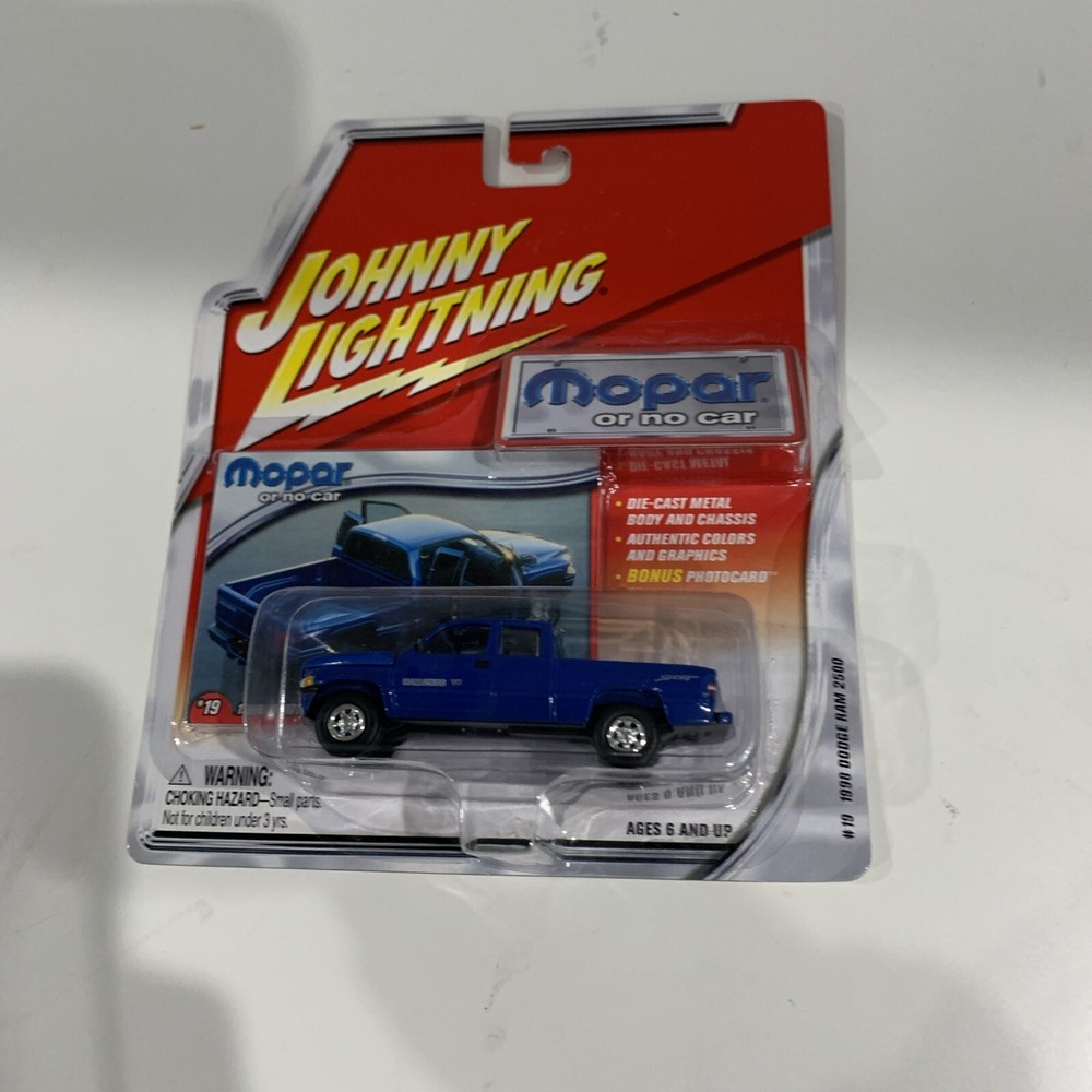 1998 Dodge RAM 2500 **Lapis Blue** 1/64 Johnny Lightning Mopar or No Car VHTF