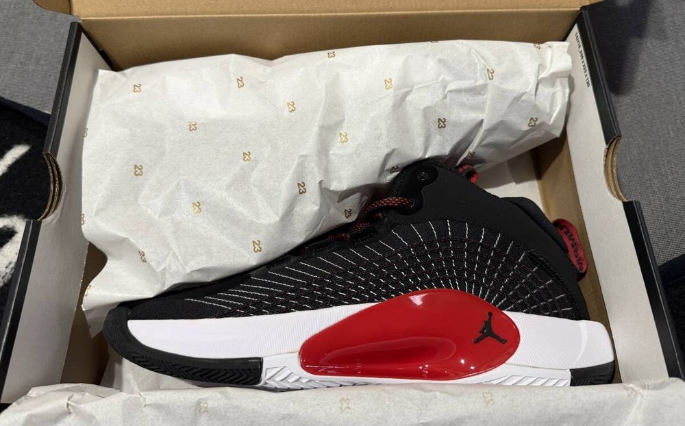 Nike Air Jordan Jumpman 2021 Black White University Red Basketball Shoes
