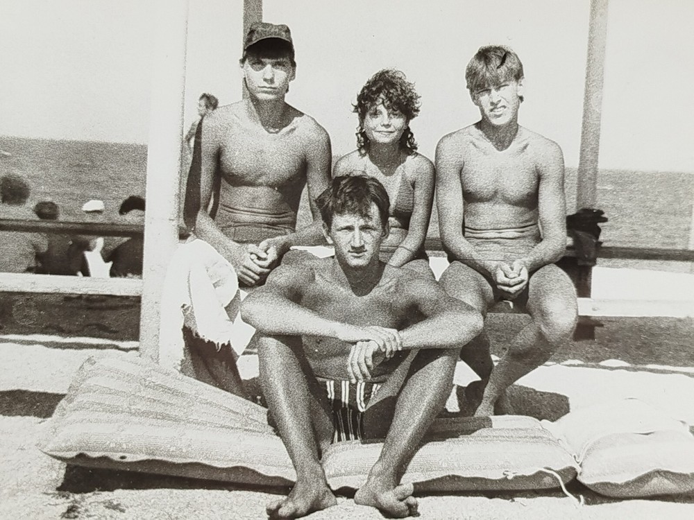 Shirtless Guys Trunks Bulge Muscle Affectionate Men Gay Interest Old Photo #43