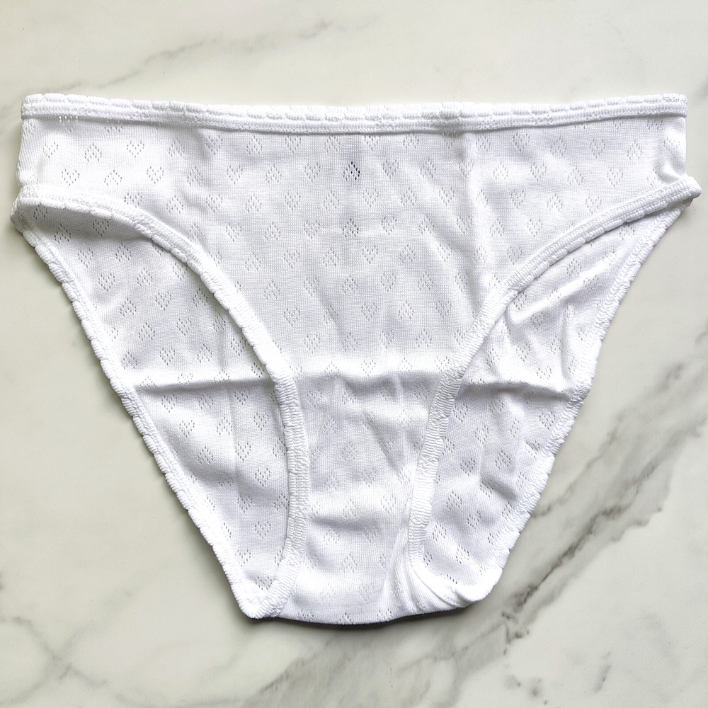 PINK Victoria's Secret Cotton Heart Pointelle Bikini Panty Optic White SZ L/XL