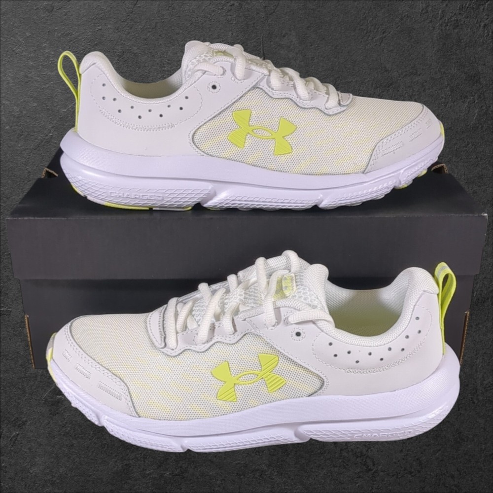 Under Armour Charged Assert 10 Running Shoes Women's 9 White 3026179-110