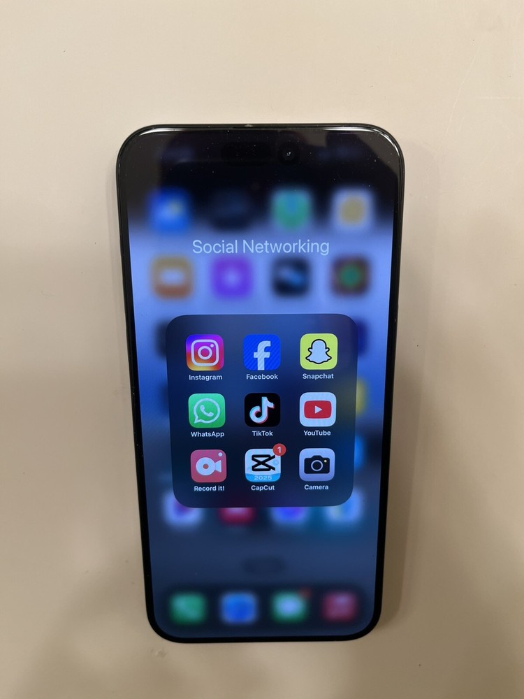iphone 15 Pro Max unlocked With TikTok And CapCut