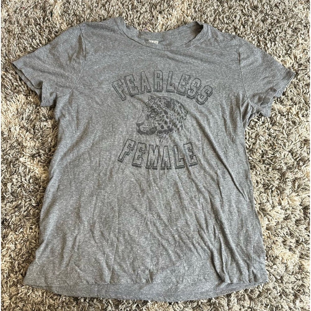 LE Gray Fearless Female Graphic Tee Women’s L Large