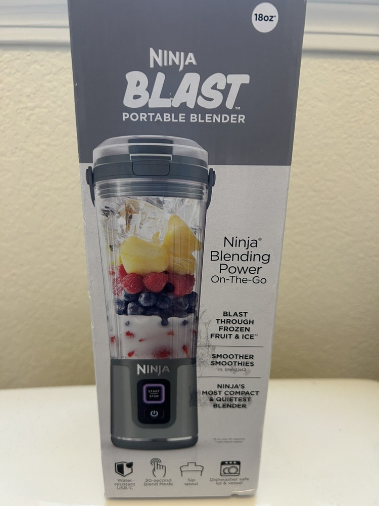 Ninja Blast 18oz Portable Personal Blender BC151NV New in Box  
