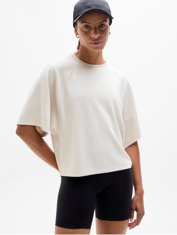 Athleta Seasoft tee- xs- bone- nwt