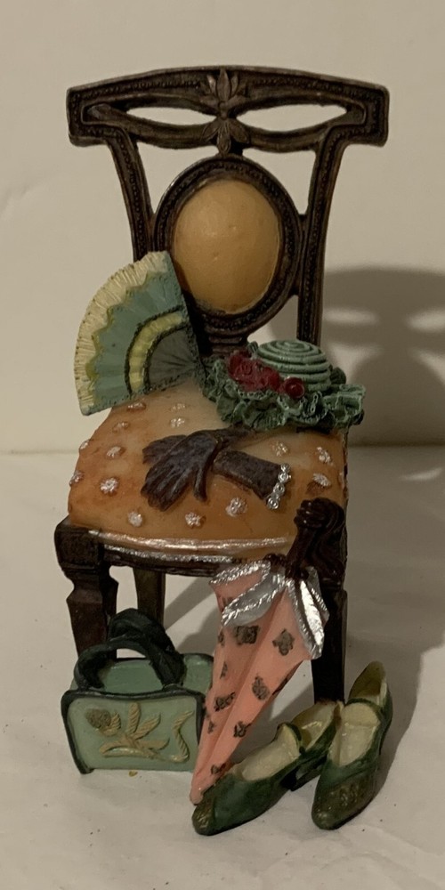Miniature Resin Boutique Style Chair With Womens Accessories