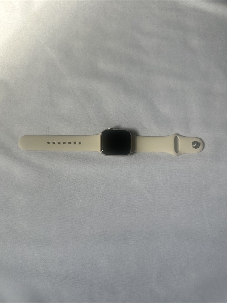 Apple Watch SE (2nd Generation) 40mm Aluminum Case with Sport Band - Starlight