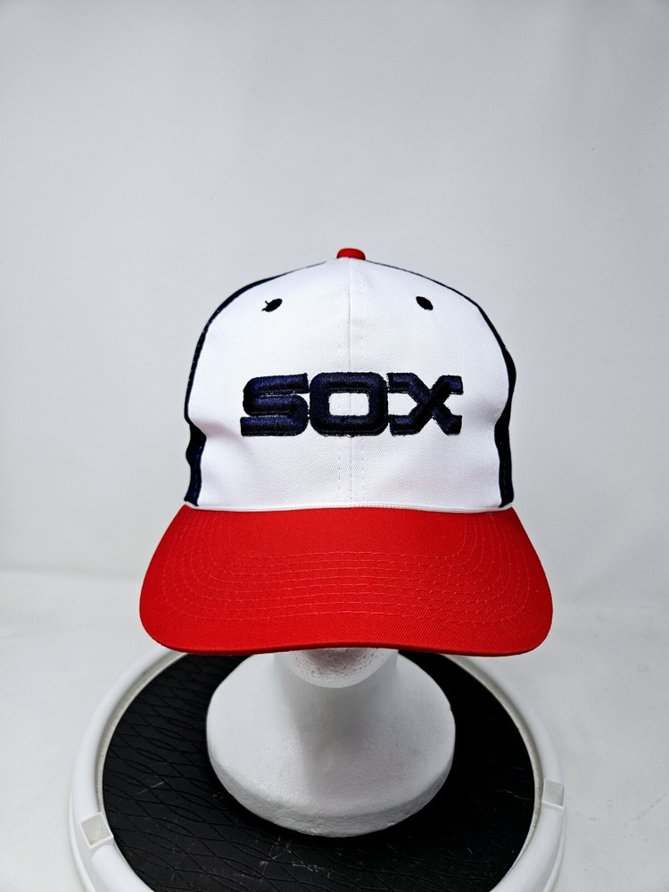 Vintage 1980s Chicago White Sox MLB Sports Specialties Spell Out Snapback Cap