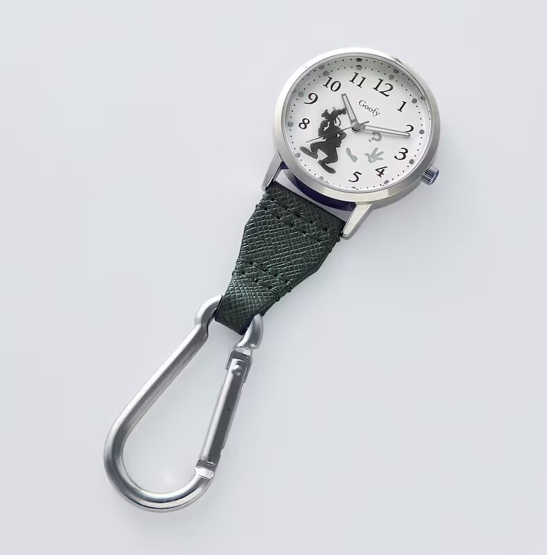 Disney Goofy Limited Edition Japan Pocket Watch Hook Key Ring