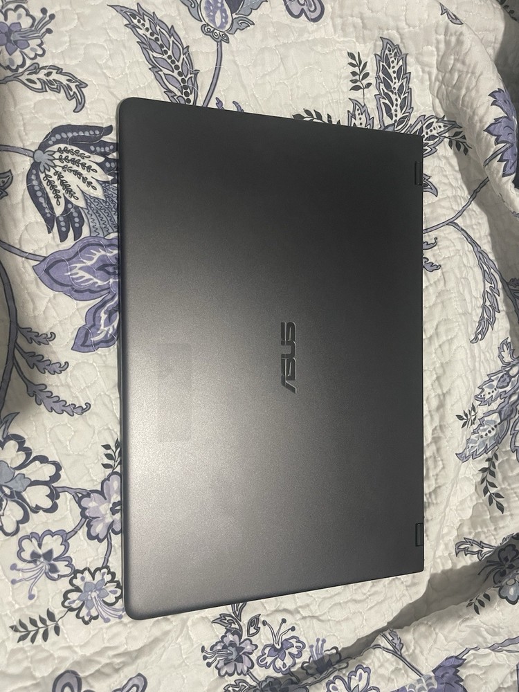 ASUS Q525UA Laptop 15.6-inch Intel Core I7 8th Gen., 1.80 GHz, 16GB RAM