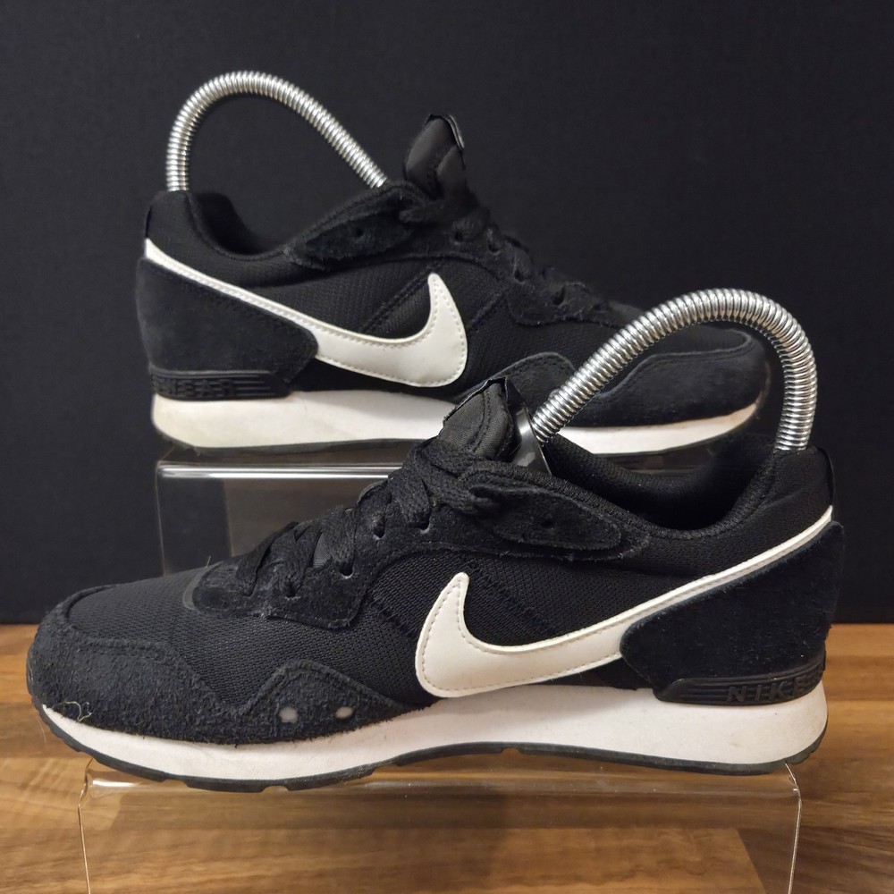 Nike Venture Runner Black Suede  Sneaker Trainers Women Size UK 4.5 Eur (F) 38