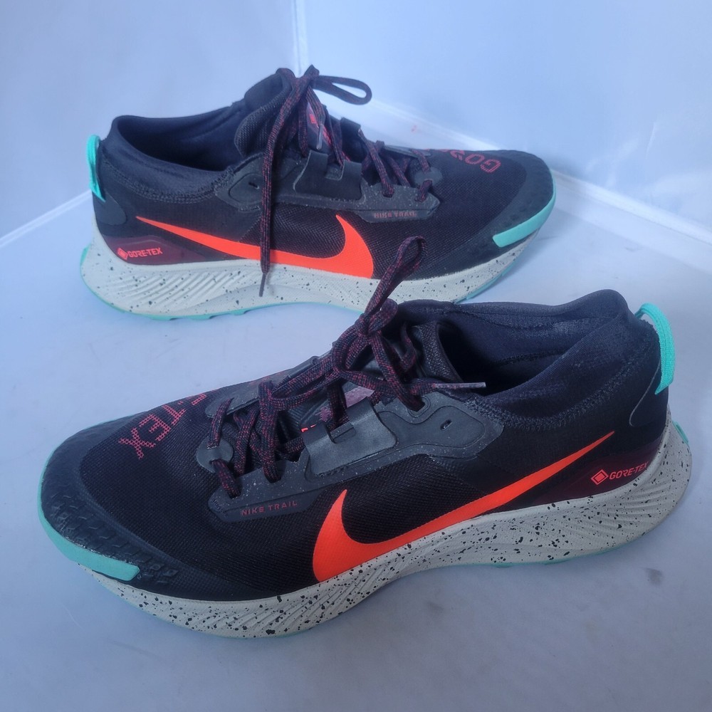 Size 12.5 - Nike Pegasus Trail 3 GTX Black Bright Crimson